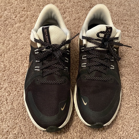 Women’s Nike Quest 4 running shoes size 8.5 - Picture 3 of 12
